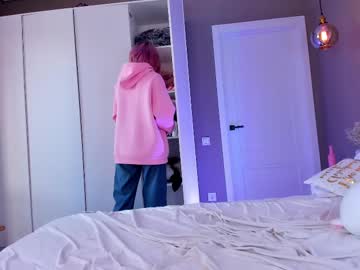 girl Chaturbate Cam Girls with hello_bunny__