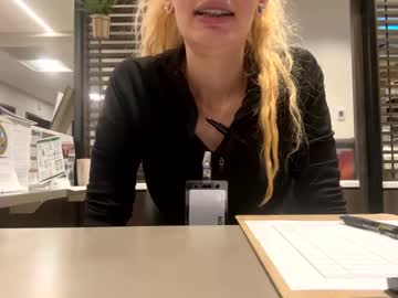 girl Chaturbate Cam Girls with mystical_mystery