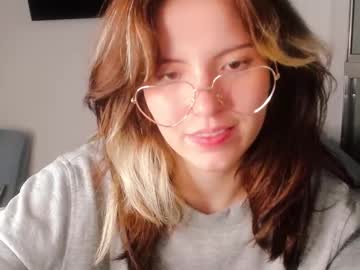 girl
        _yourcherrybomb cam image #20663