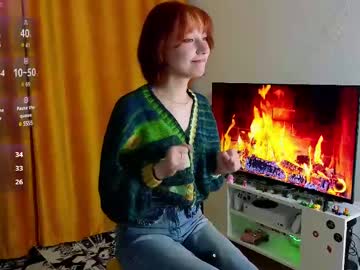 girl
        ollimayer cam image #17534