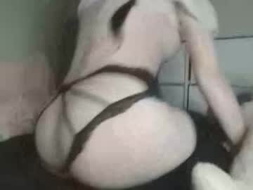 girl Chaturbate Cam Girls with strwberrymilk