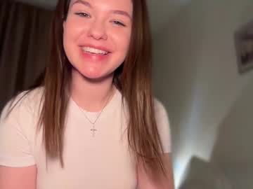 couple
        ecl1pse_ cam image #33754