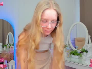 girl
        jenny_ames cam image #3903
