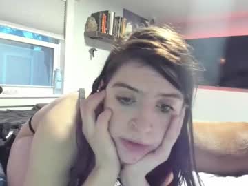 girl Chaturbate Cam Girls with lexxxiraexxx