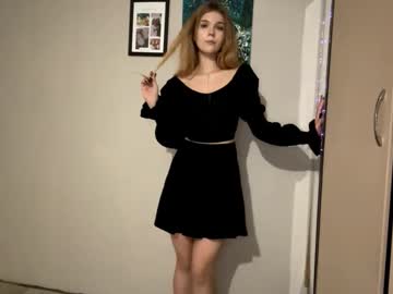 girl Chaturbate Cam Girls with louettawaaga