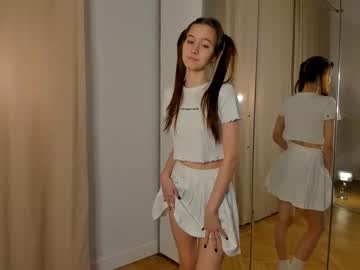 girl
        maebeste cam image #6536