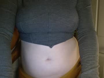 couple Chaturbate Cam Girls with poohxchi69