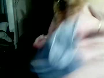 couple Chaturbate Cam Girls with ladymeadowlark