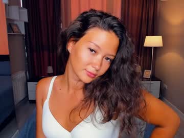 girl Chaturbate Cam Girls with leilahalo