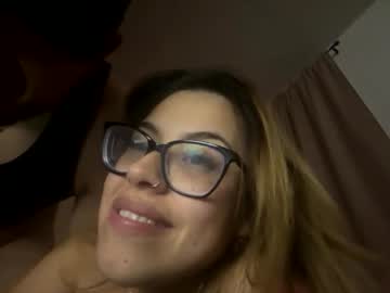 couple Chaturbate Cam Girls with mamaboozey