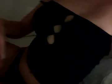 girl
        xxsoakingwet cam image #16909