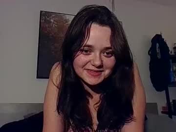 couple Chaturbate Cam Girls with twistedtwosome23