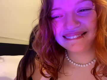 girl Chaturbate Cam Girls with bibaby_ellie_