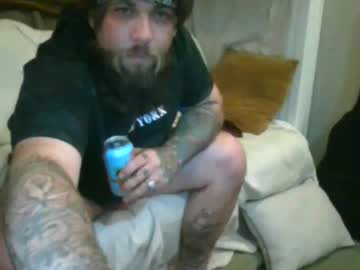 couple Chaturbate Cam Girls with hellelandshadow