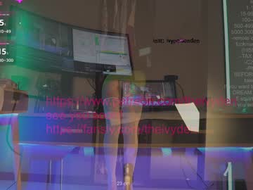 girl Chaturbate Cam Girls with cinnamonrollsweb