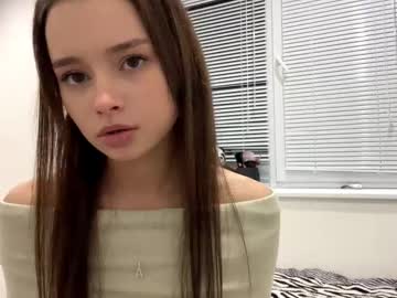 girl Chaturbate Cam Girls with hoaarisa