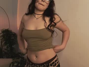 girl
        thelacey cam image #25255
