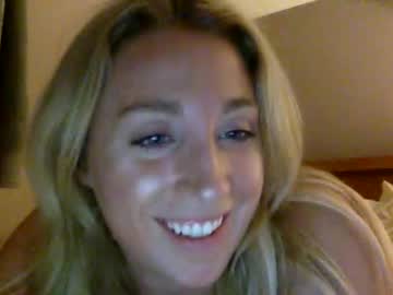 girl Chaturbate Cam Girls with miasophia97197