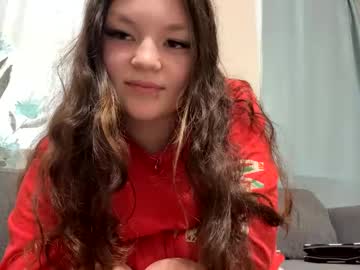 girl
        heluvvluna cam image #25186