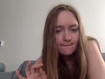 couple Chaturbate Cam Girls with fitdudefucks