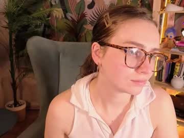 girl Chaturbate Cam Girls with misss_mira