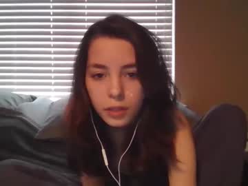 girl Chaturbate Cam Girls with j4m1eluv