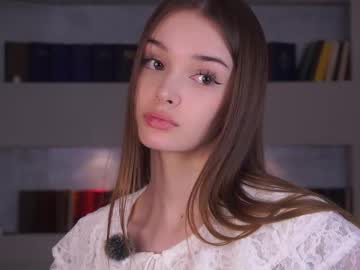 girl Chaturbate Cam Girls with _moonlit_melody_