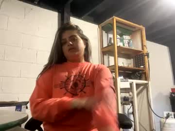 girl Chaturbate Cam Girls with milfcowow