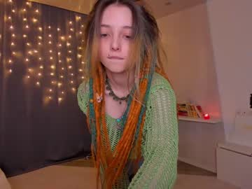 girl
        rasta_may cam image #1422