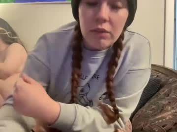 couple Chaturbate Cam Girls with naomi_mist