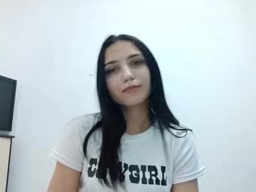 girl
        taytearnet cam image #27355