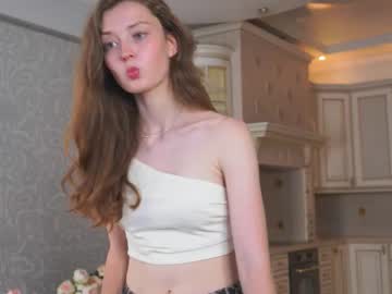 girl Chaturbate Cam Girls with rosellegaeta