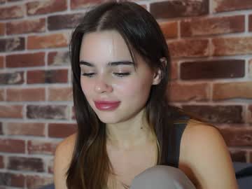 girl Chaturbate Cam Girls with lindaclars