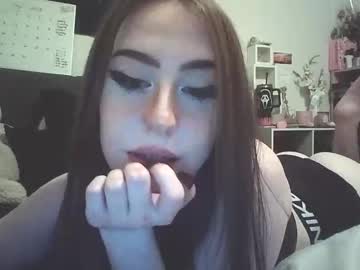 girl Chaturbate Cam Girls with daisyaurora