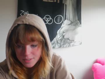 girl
        sisypheanlove cam image #4995