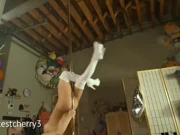 girl Chaturbate Cam Girls with sweetestcherry3