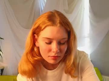 girl
        rowenabyron cam image #10799