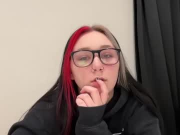 girl Chaturbate Cam Girls with iveyjade33