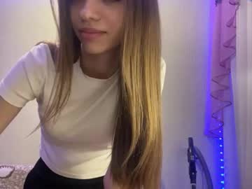 girl Chaturbate Cam Girls with yireisdorf