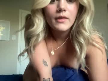 girl Chaturbate Cam Girls with bellagrayof