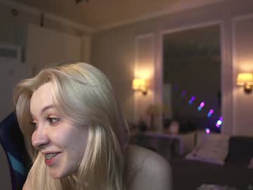 girl Chaturbate Cam Girls with twinkle_toes_