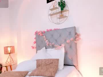 girl Chaturbate Cam Girls with dalylarose