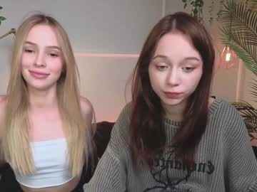 couple Chaturbate Cam Girls with dontoke_
