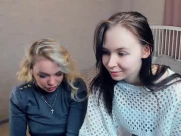 couple Chaturbate Cam Girls with sunnburt