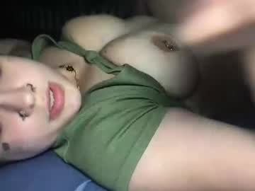couple Chaturbate Cam Girls with sofiatrav23