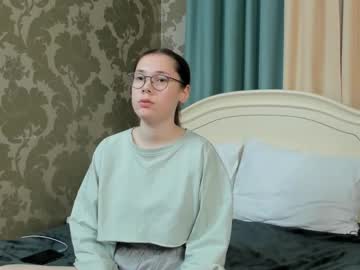 couple Chaturbate Cam Girls with lisa_alice0