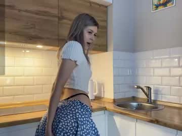 girl Chaturbate Cam Girls with innocent_eileen