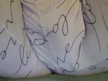 girl Chaturbate Cam Girls with littlekitty4ddy