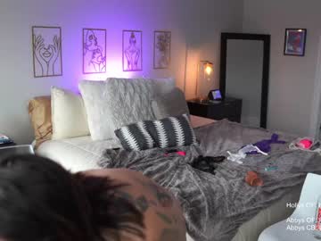 girl Chaturbate Cam Girls with thehollyhotwife