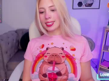 girl Chaturbate Cam Girls with isabela_romano